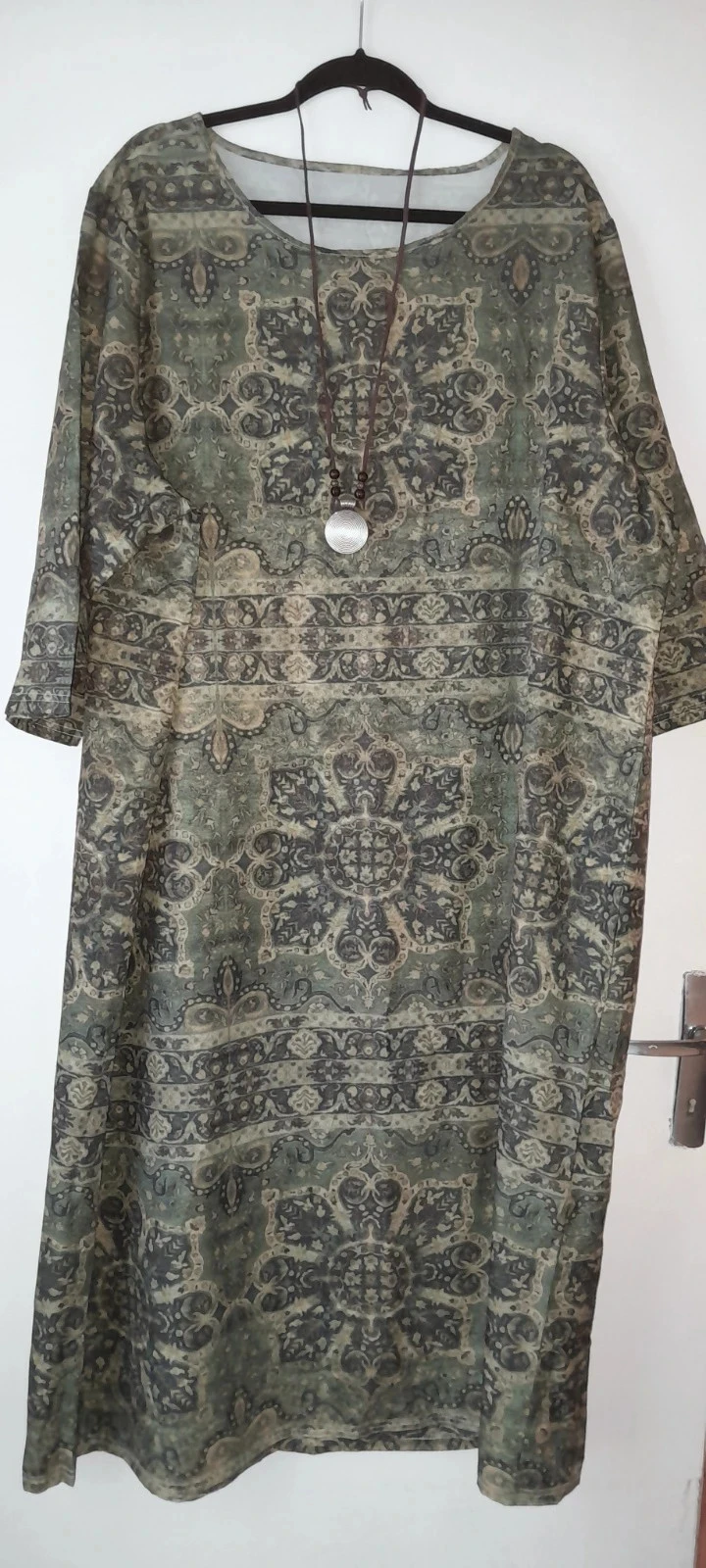 Vestido longo estilo kaftan/boho, tons variados de verde, Tamanho 5XL – photo 2